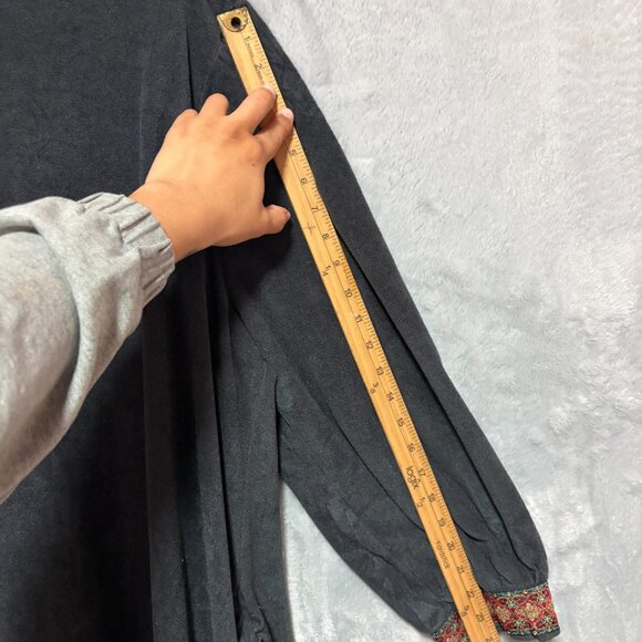 Vintage Vanity Fair Nightgown Womens XL Gray Velvet Velour Embroidered Zip Coat - Picture 11 of 11